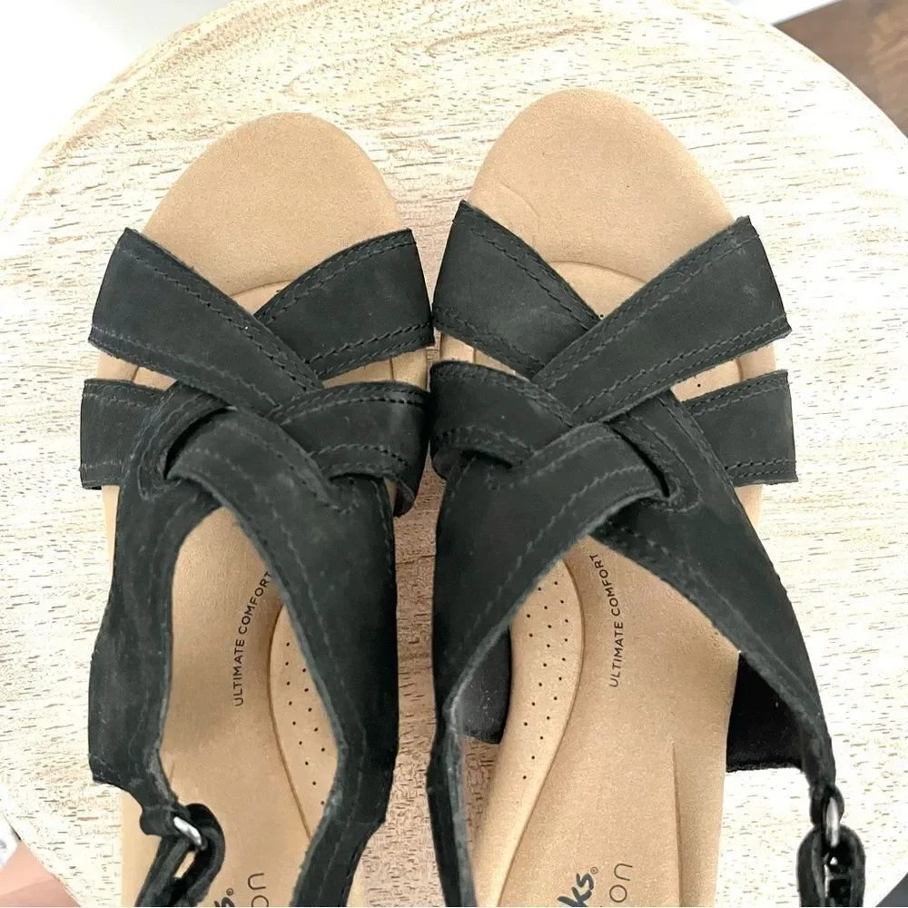 Clark’s Rose Erin Wedge Black Sandals Size 7.5 NWOB